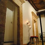 La Casa Di Tufo أورفييتو
