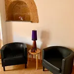 La Casa Di Tufo 3* أورفييتو