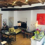 فندق مبيت وإفطار La Casa Di Tufo 3*
