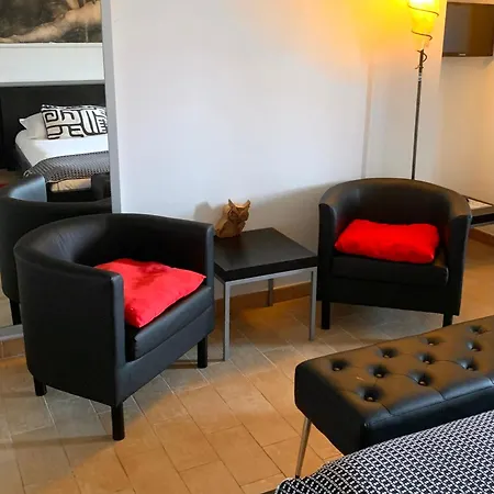 La Casa Di Tufo
