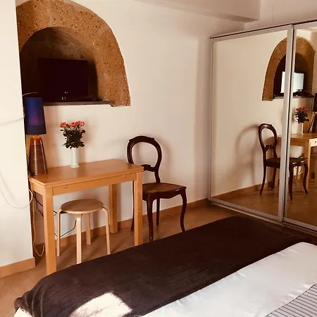 La Casa Di Tufo 3* Орвието